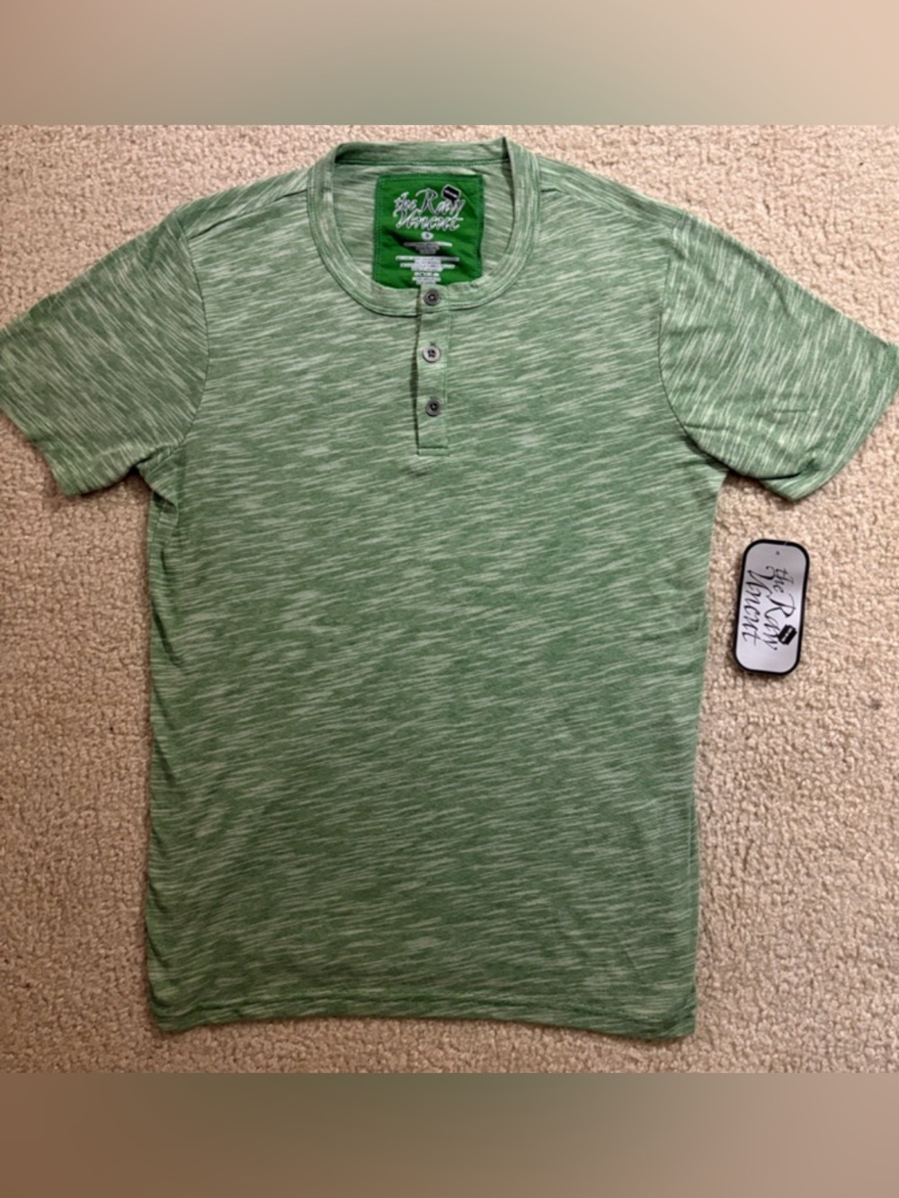 The Raw Hemant Men’s Green Henley Shirt Size Small NWT Casual Short Sleeve